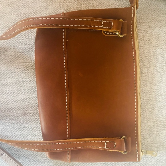 Portland leather mini crossbody purse - Picture 8 of 9